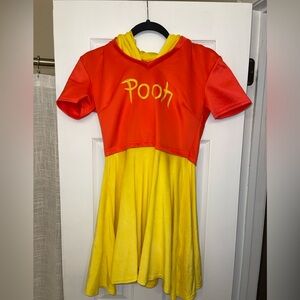 Spirit Halloween Women’s Winnie the Pooh Halloween Costume Size Small